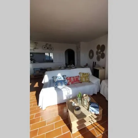 V. Lona: Beautiful Duplex With A Stunning Seaview *