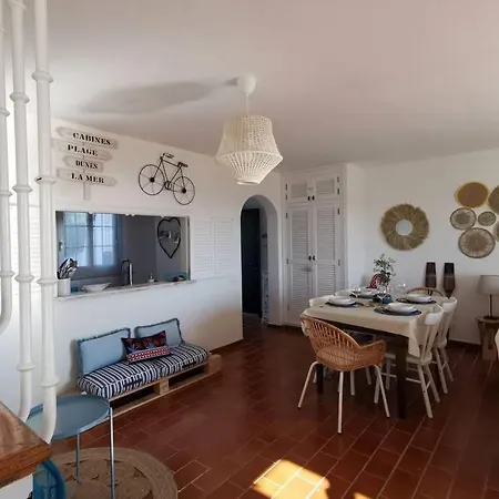 Lejlighed V. Lona: Beautiful Duplex With A Stunning Seaview Es Mercadal